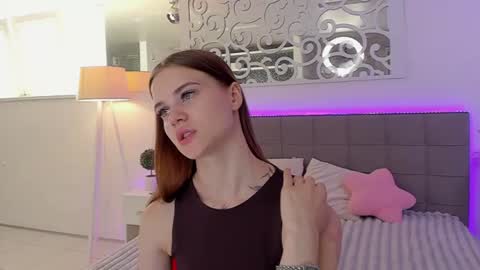 LuisaClover online show from June 30, 2026, 5:08 am