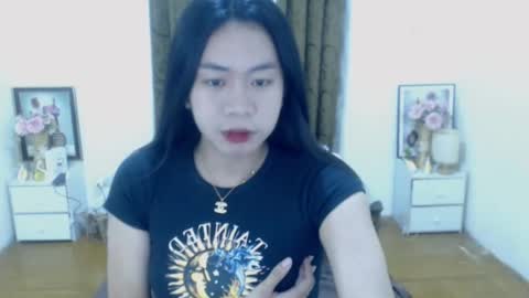 Snapshot of luisaellanor chatting on January 29, 2025, 9:23 am luisaellanor online show from January 29, 2025, 9:23 am