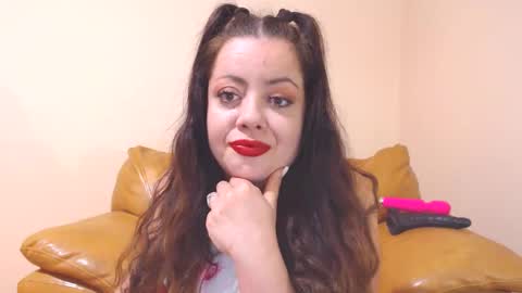 Cassie online show from November 23, 2025, 6:19 pm