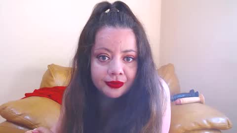 Snapshot of luisahornydoll chatting on May 6, 2026, 8:19 am Cassie online show from May 6, 2026, 8:19 am