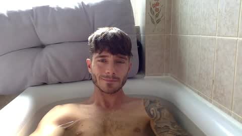 Snapshot of luisbadx chatting on July 25, 2026, 8:56 am Luis Badx online show from July 25, 2026, 8:56 am