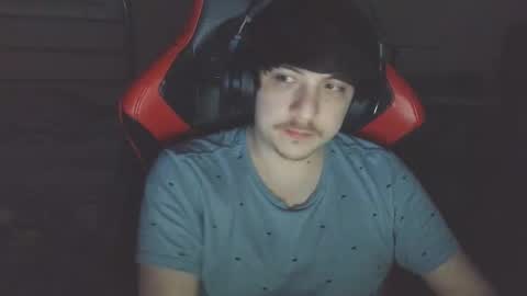Snapshot of luisdiaztube chatting on May 17, 2026, 3:15 am Luisdiaztube online show from May 17, 2026, 3:15 am