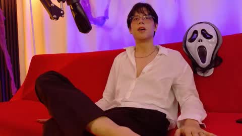 Snapshot of luixdust1 chatting on October 24, 2025, 6:21 am luixdust1 online show from October 24, 2025, 6:21 am