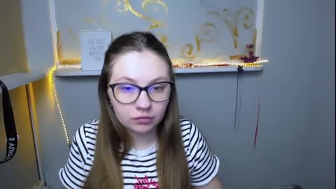 Snapshot of luizaheems_ chatting on December 14, 2024, 7:29 am Luiza online show from December 14, 2024, 7:29 am