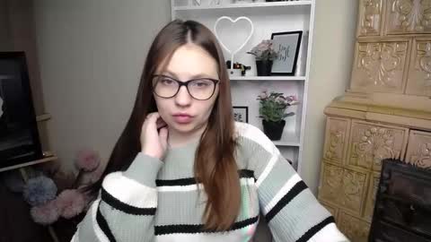 Snapshot of luizaheems_ chatting on March 23, 2026, 7:12 am Luiza online show from March 23, 2026, 7:12 am