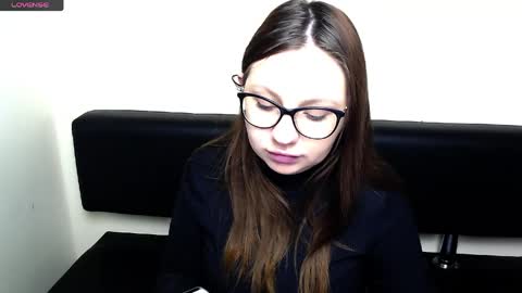 Snapshot of luizaheems_ chatting on March 24, 2026, 7:13 am Luiza online show from March 24, 2026, 7:13 am