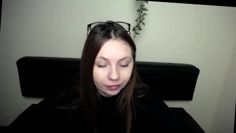 Snapshot of luizaheems_ chatting on April 7, 2026, 6:03 am Luiza online show from April 7, 2026, 6:03 am