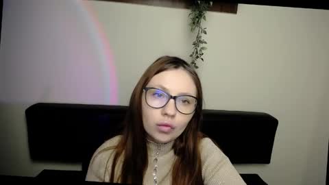 Snapshot of luizaheems_ chatting on April 13, 2026, 6:08 am Luiza online show from April 13, 2026, 6:08 am