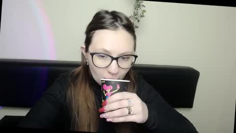 Snapshot of luizaheems_ chatting on April 14, 2026, 6:41 am Luiza online show from April 14, 2026, 6:41 am