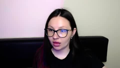 Snapshot of luizaheems_ chatting on May 24, 2026, 7:57 am Luiza online show from May 24, 2026, 7:57 am