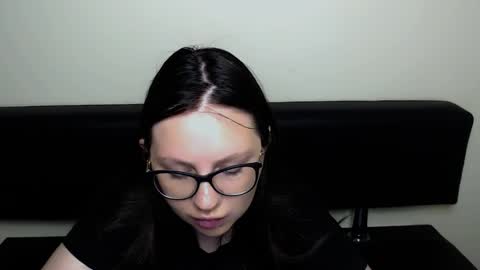 Snapshot of luizaheems_ chatting on May 27, 2026, 6:43 am Luiza online show from May 27, 2026, 6:43 am