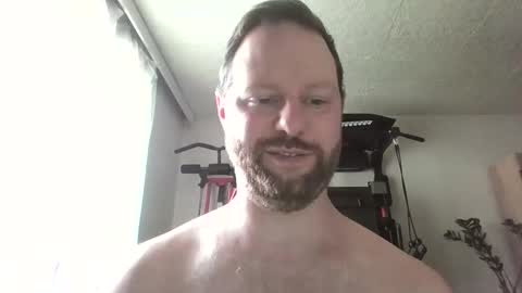 Snapshot of luke91_t chatting on June 5, 2026, 12:22 pm luke91_t online show from June 5, 2026, 12:22 pm