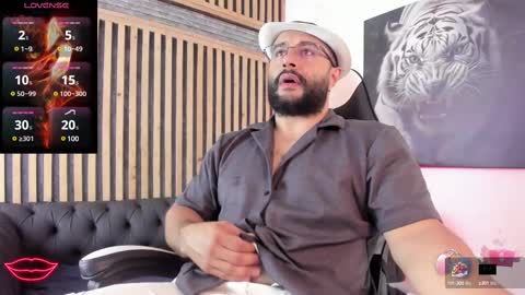 Snapshot of luke__09 chatting on March 9, 2025, 12:31 pm LUKE online show from March 9, 2025, 12:31 pm