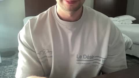 Luke online show from September 22, 2025, 4:42 pm