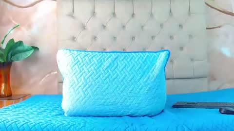 Snapshot of luke_carter chatting on June 16, 2026, 1:25 pm luke_carter online show from June 16, 2026, 1:25 pm