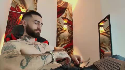 LUKE online show from October 10, 2025, 1:32 pm