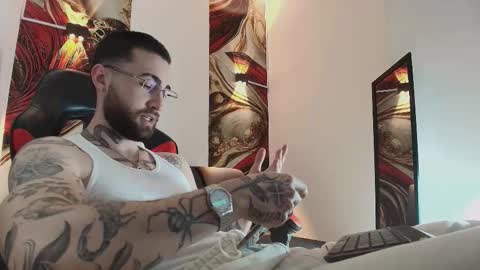 LUKE online show from December 18, 2025, 1:17 pm