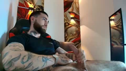 Snapshot of luke_davis01 chatting on May 11, 2026, 2:45 pm LUKE online show from May 11, 2026, 2:45 pm