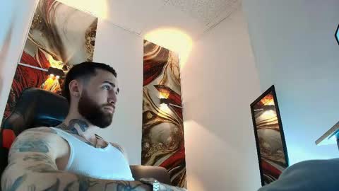 Snapshot of luke_davis01 chatting on May 21, 2026, 1:07 pm LUKE online show from May 21, 2026, 1:07 pm