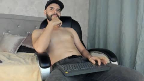 luke diaz7 online show from February 12, 2025, 7:02 am