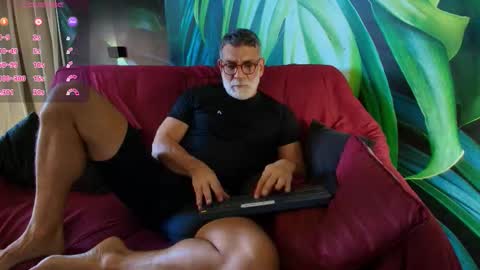 Luke Crews online show from September 9, 2025, 5:56 pm