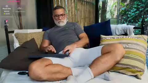 Luke Crews online show from June 25, 2026, 6:12 pm