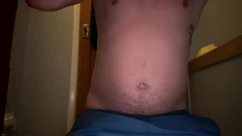 lukeeeeey96 online show from February 5, 2025, 11:17 pm