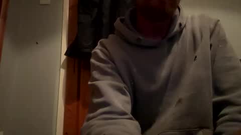 lukeeeeey96 online show from January 12, 2026, 10:59 pm