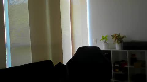 Snapshot of lukeglanton17 chatting on November 20, 2025, 2:28 pm Luke online show from November 20, 2025, 2:28 pm