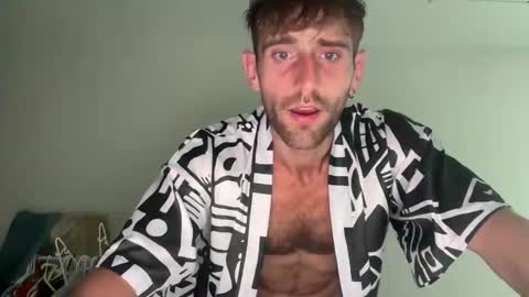 Snapshot of lukegunn22 chatting on February 16, 2025, 12:08 am MR. Luke Gunn online show from February 16, 2025, 12:08 am