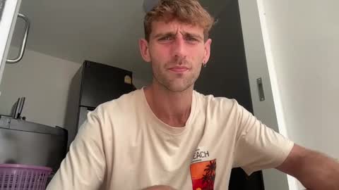 Snapshot of lukegunn22 chatting on February 19, 2025, 6:55 am MR. Luke Gunn online show from February 19, 2025, 6:55 am