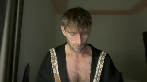 Snapshot of lukegunn22 chatting on October 4, 2025, 11:14 pm MR. Luke Gunn online show from October 4, 2025, 11:14 pm