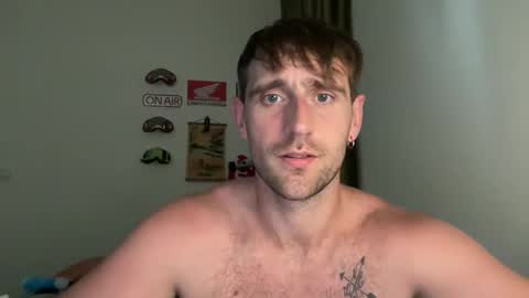 Snapshot of lukegunn22 chatting on April 9, 2026, 2:11 am MR. Luke Gunn online show from April 9, 2026, 2:11 am