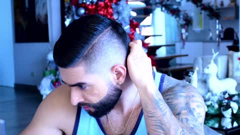 Lukhas f4f online show from January 4, 2025, 7:34 pm