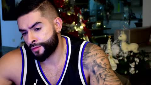 Lukhas f4f online show from January 8, 2025, 4:12 am