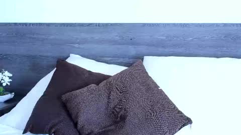 Lukhas f4f online show from December 1, 2025, 5:51 pm