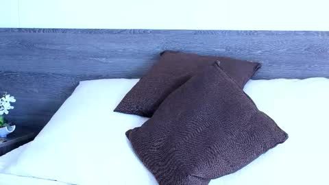 Lukhas f4f online show from December 2, 2025, 5:41 pm