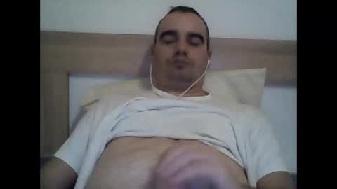 lukixxxx online show from January 14, 2026, 6:46 pm