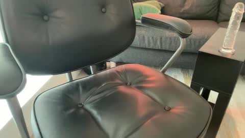 Luks online show from April 7, 2026, 1:50 am