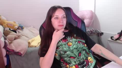 Vicky online show from December 19, 2024, 1:28 am