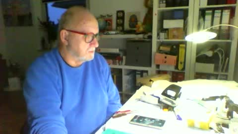luley58 online show from December 23, 2025, 7:17 am