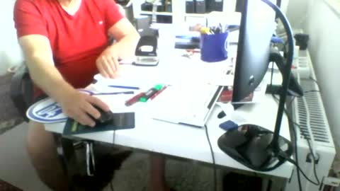 Snapshot of luley58 chatting on June 15, 2026, 1:24 pm luley58 online show from June 15, 2026, 1:24 pm