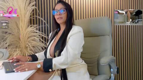Snapshot of lulu_072 chatting on June 9, 2026, 12:11 am lulu online show from June 9, 2026, 12:11 am