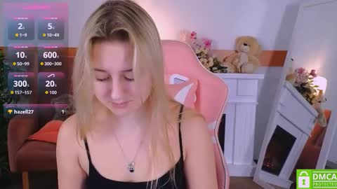 Snapshot of lulu___moon chatting on December 2, 2025, 9:25 am Lily online show from December 2, 2025, 9:25 am