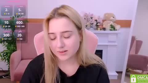 Lily online show from March 4, 2026, 10:16 pm