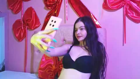 lulu_cm online show from March 9, 2026, 4:33 pm