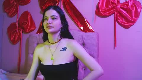 lulu_cm online show from March 12, 2026, 5:08 pm