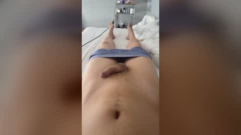 luluoooo online show from July 25, 2026, 12:47 pm