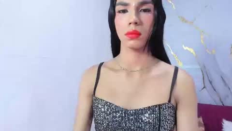 Snapshot of luluu_08 chatting on June 27, 2026, 3:17 pm LULU online show from June 27, 2026, 3:17 pm