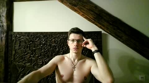 Andrew independent model 2000-0000 CET daily online show from April 30, 2026, 9:30 pm
